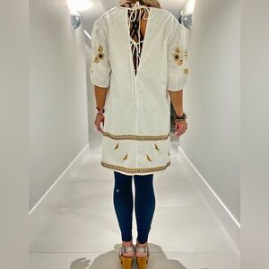 LA LAVON embroidered baby doll dress size M NWT